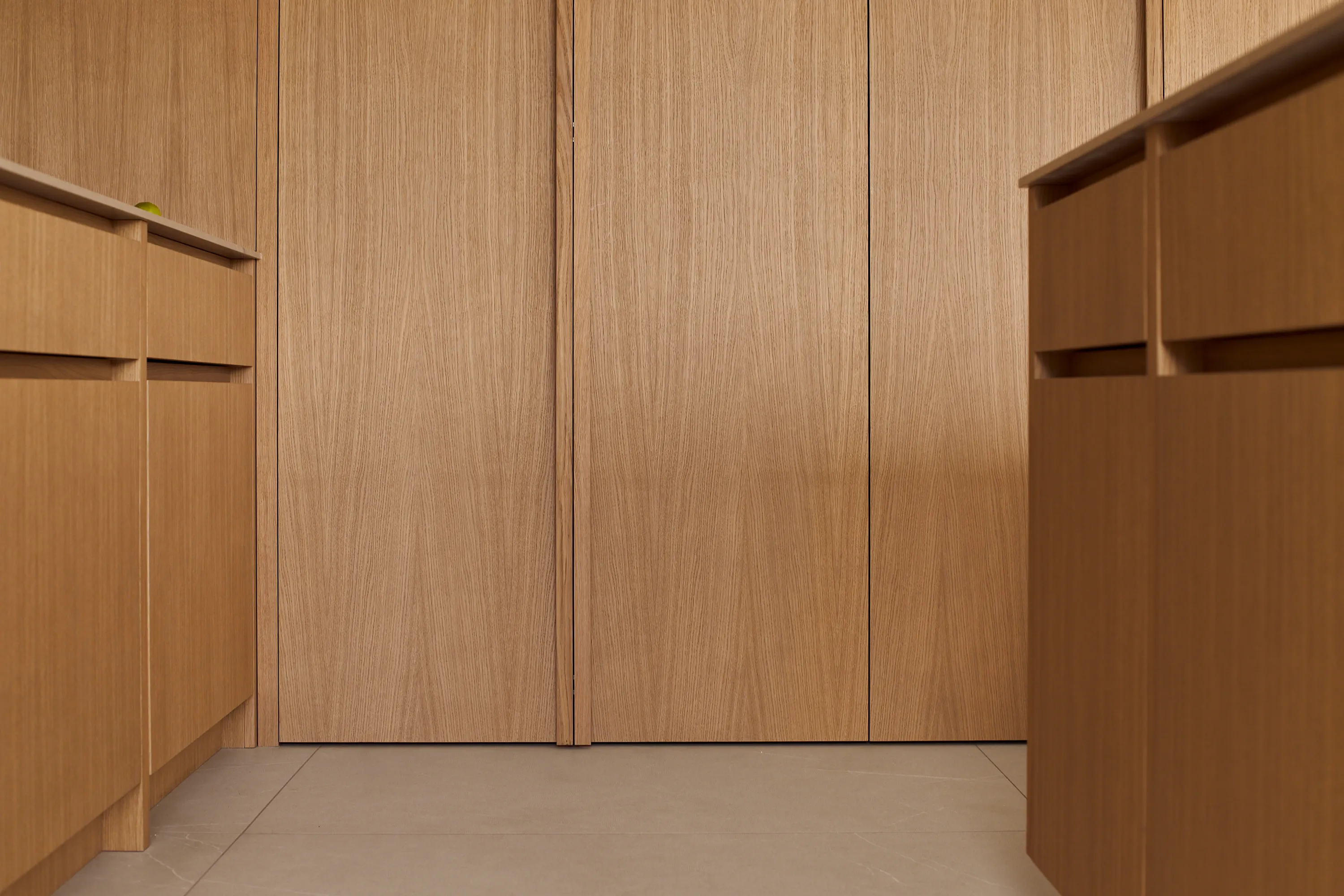 The White Oak Kitchen — view 22